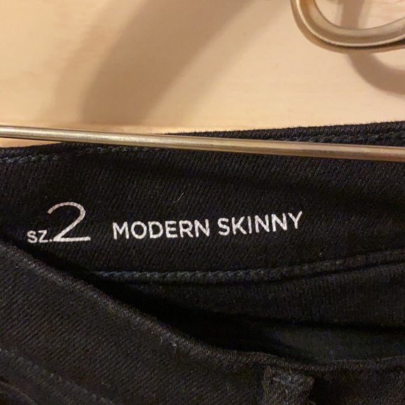 LOFT Skinny Jeans - Picture 5 of 11